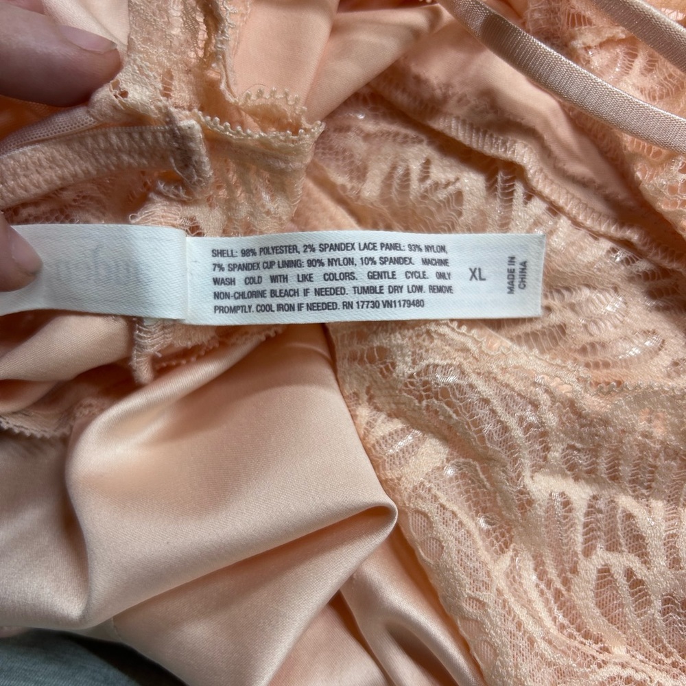 Auden Peach Lace Intimates - Picture 4 of 4